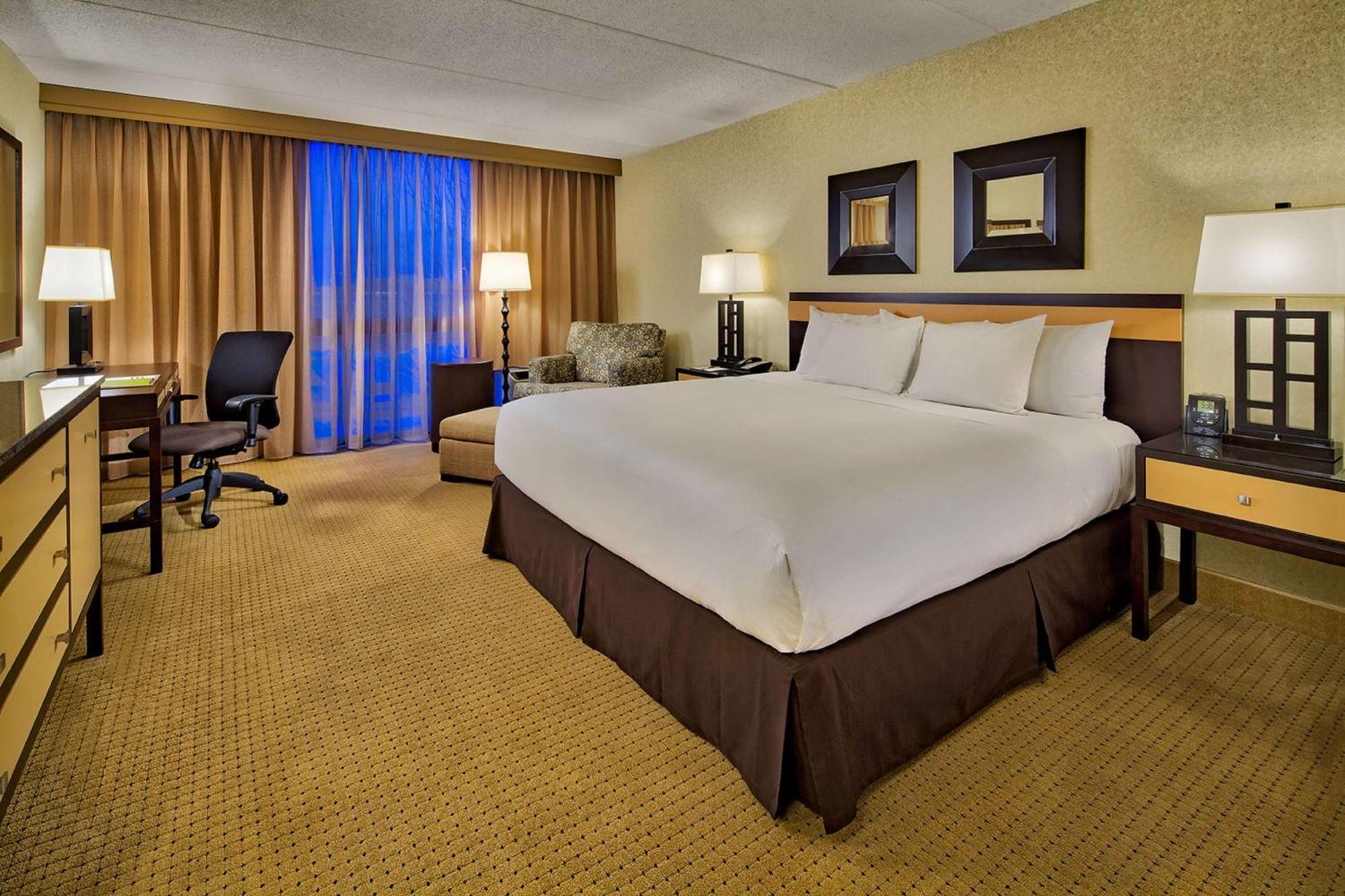 Hotel Doubletree By Hilton Chicago - Arlington Heights Esterno foto