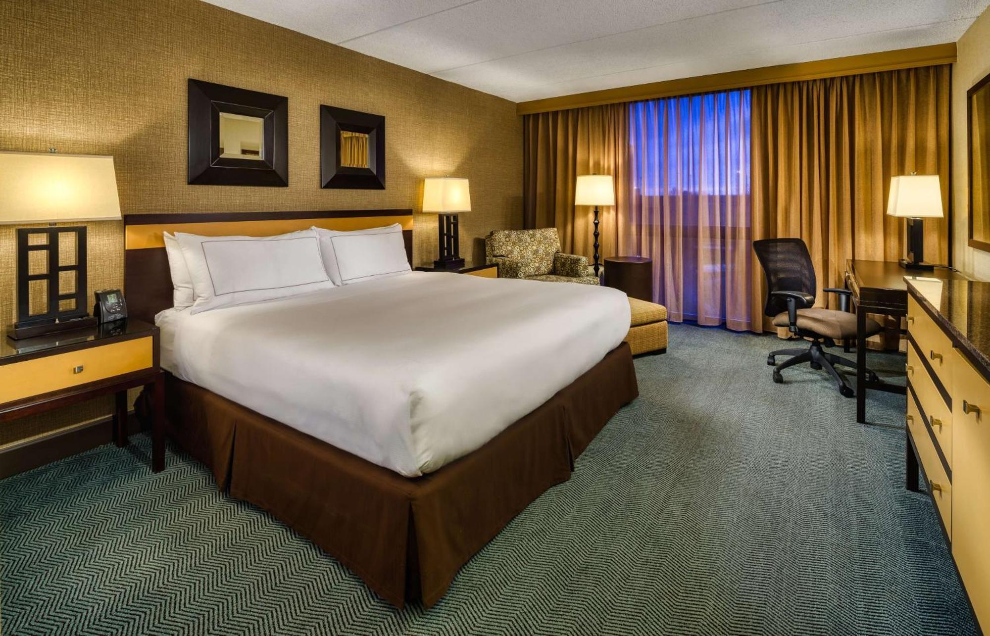 Hotel Doubletree By Hilton Chicago - Arlington Heights Esterno foto
