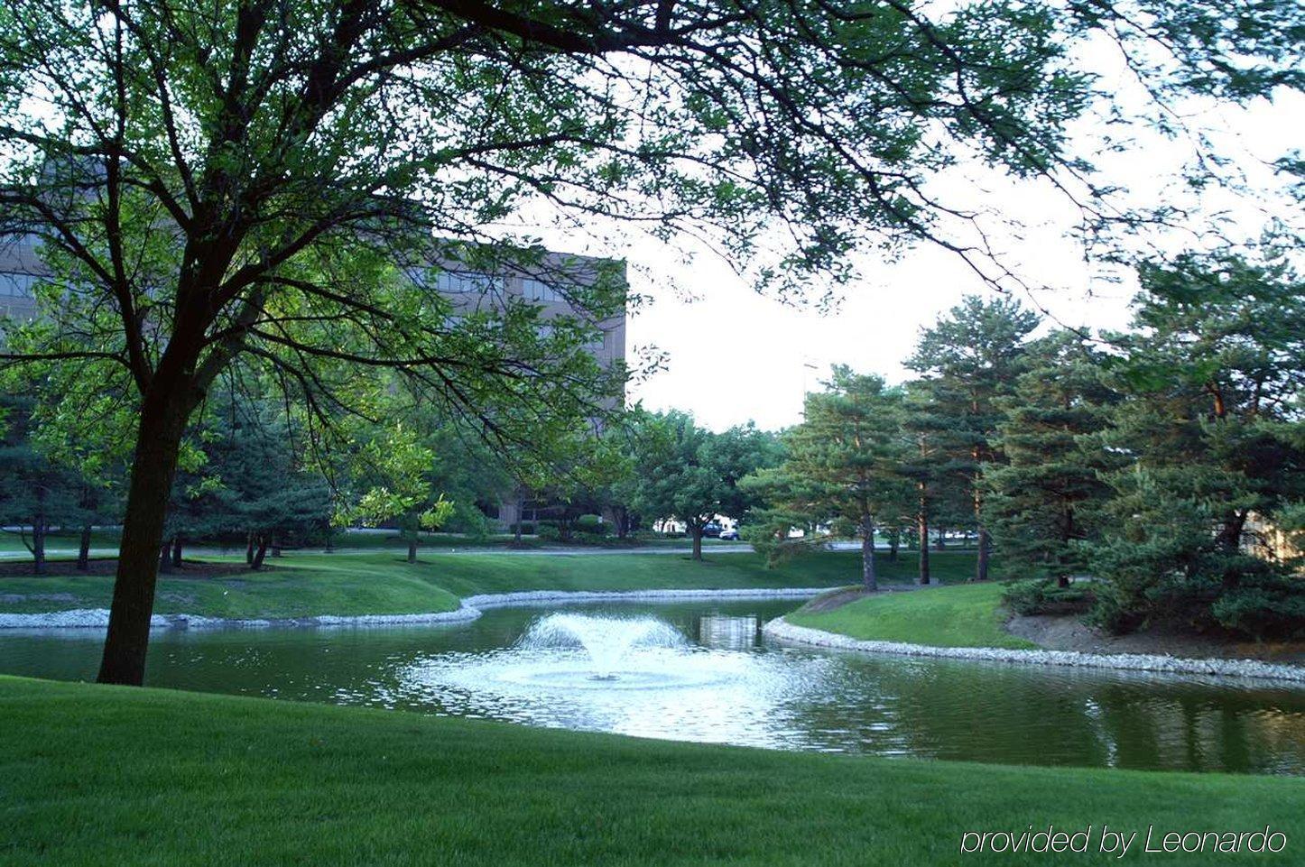 Hotel Doubletree By Hilton Chicago - Arlington Heights Servizi foto