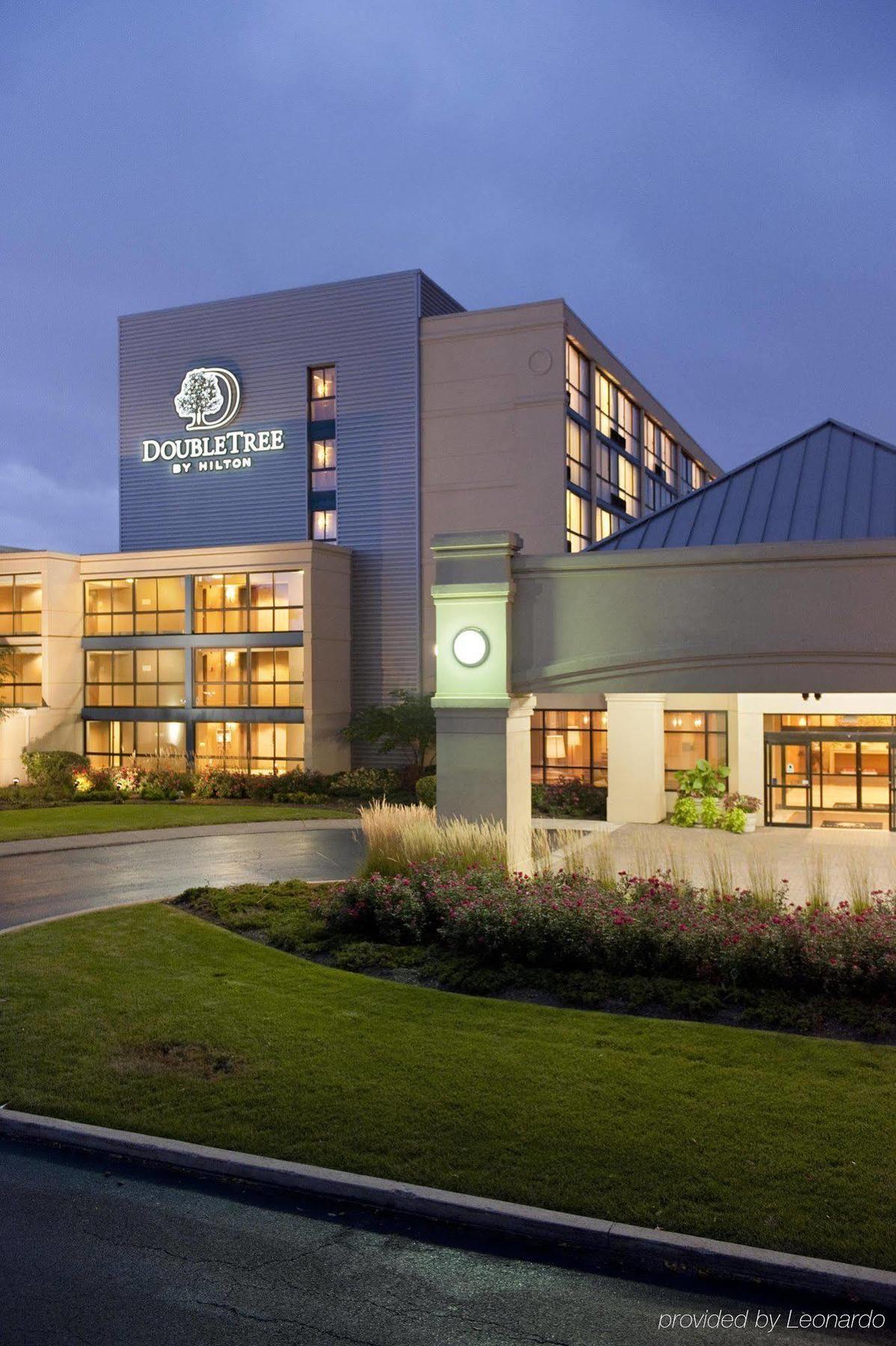 Hotel Doubletree By Hilton Chicago - Arlington Heights Esterno foto