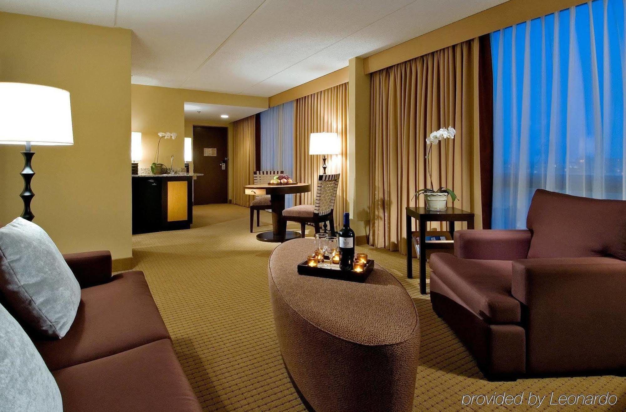 Hotel Doubletree By Hilton Chicago - Arlington Heights Camera foto